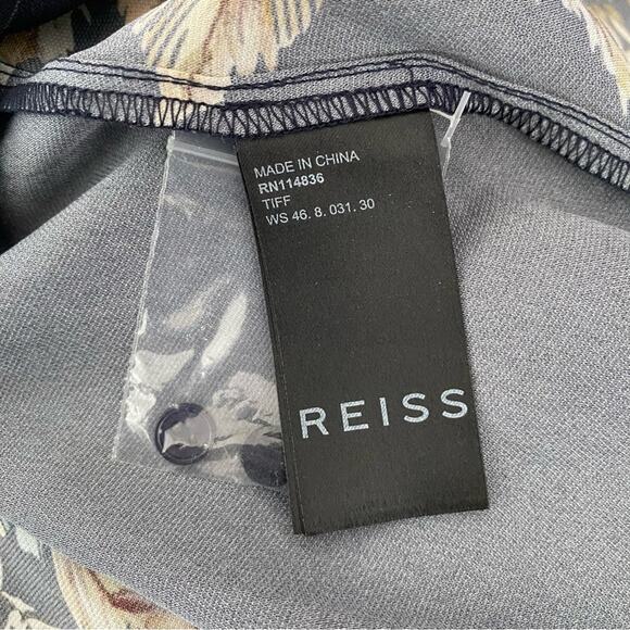 Reiss Tiff Feather Printed Button Down Blouse size 4 Navy Blue - Picture 11 of 12